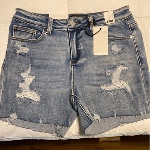 Judy Blue Distressed Patch Mid-Rise Short